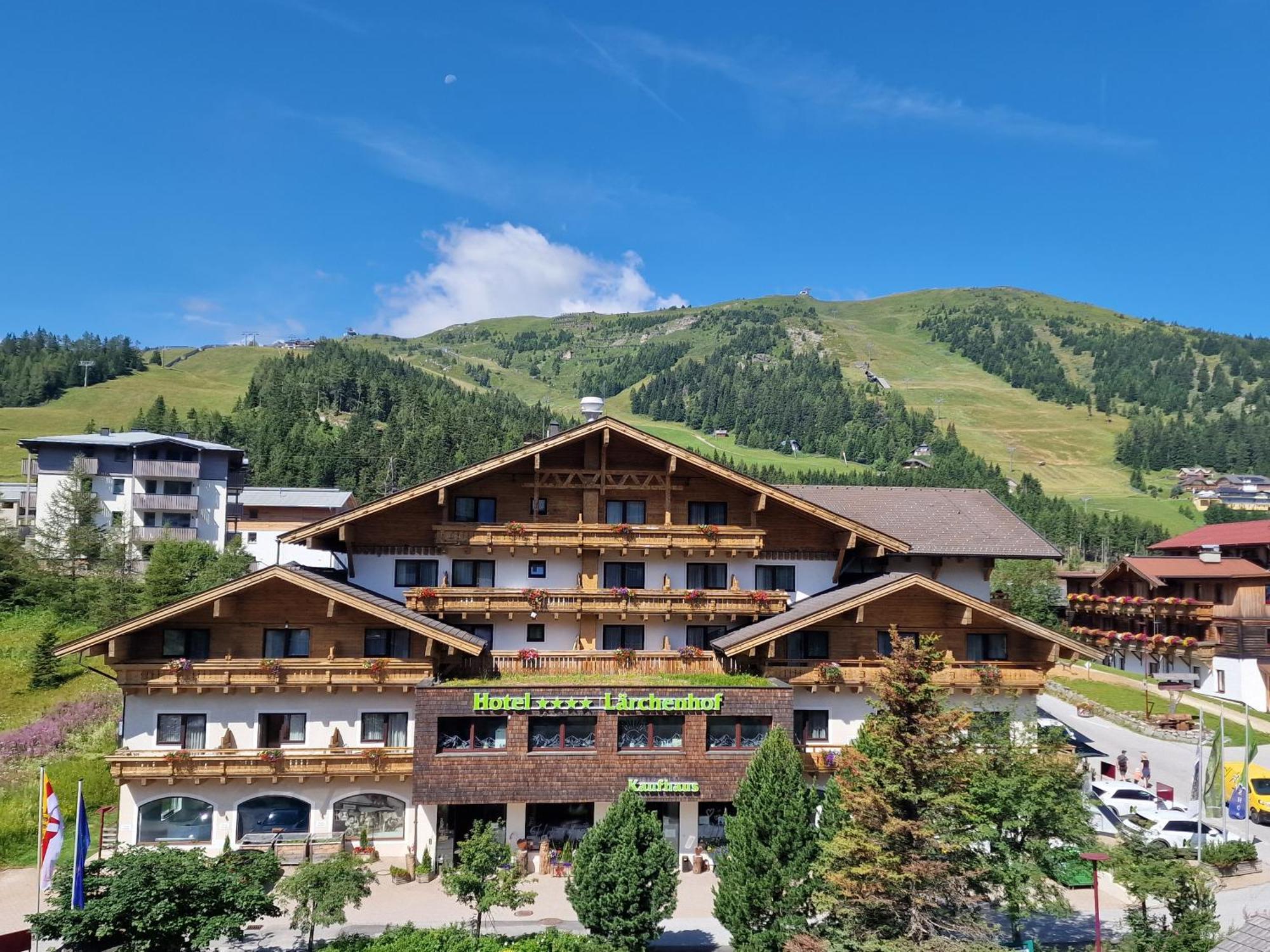 Hotel Laerchenhof Katschberghöhe Eksteriør bilde